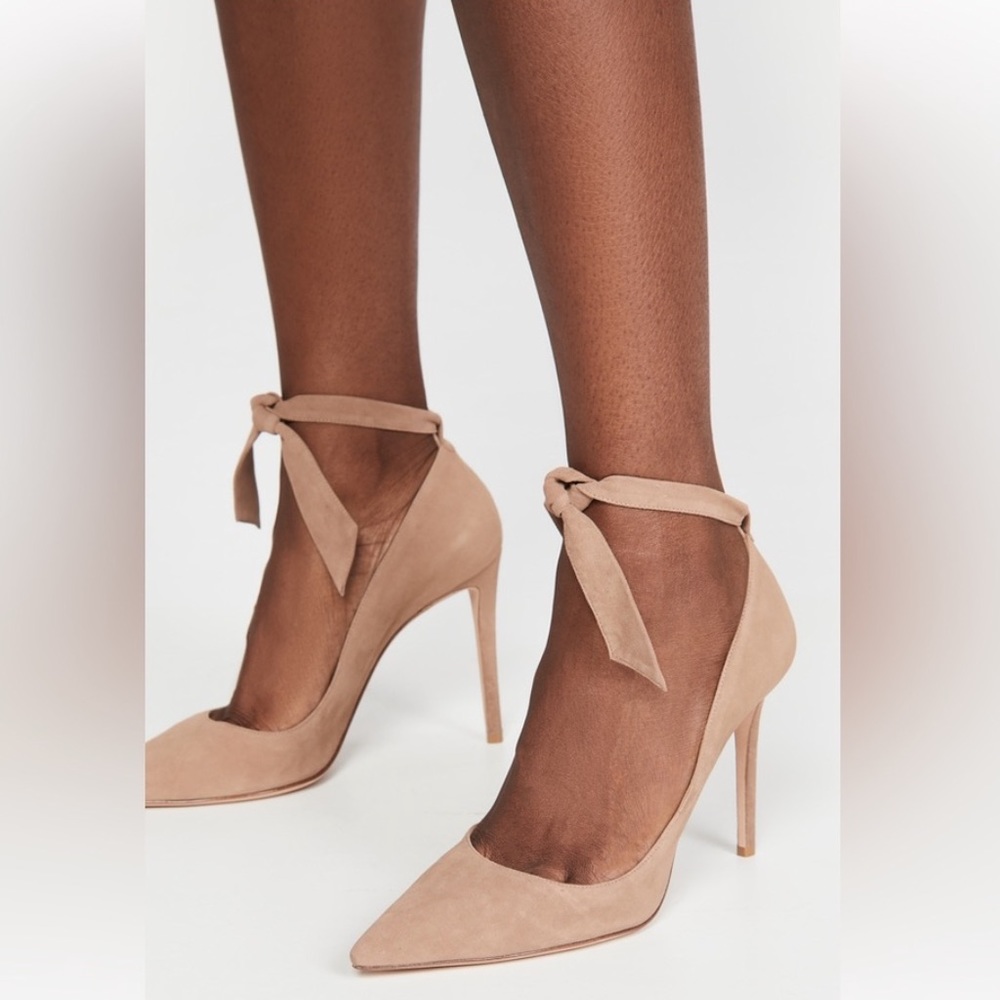 Alexandre Birman Clarita Nude Suede Pumps 100 - -Cameo NIB - 41